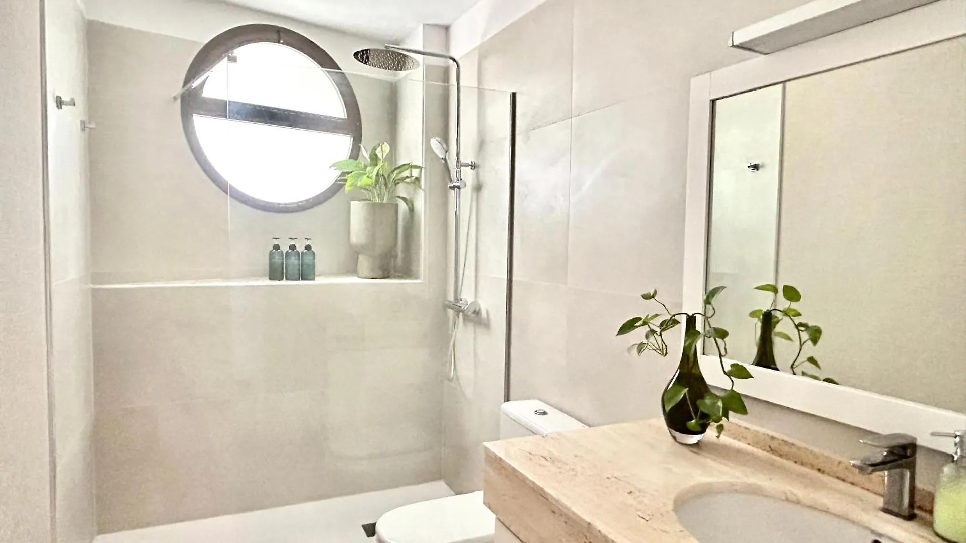 Radazul Magnific Flat With Panoramic Sea Views 아파트